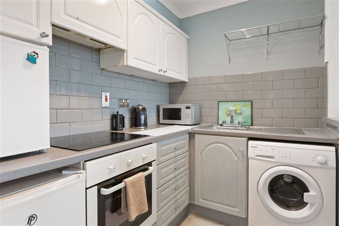 8 Bayview Court, 2 Tivoli Terrace South, Monkstown, Co. Dublin, Monkstown, Dublin