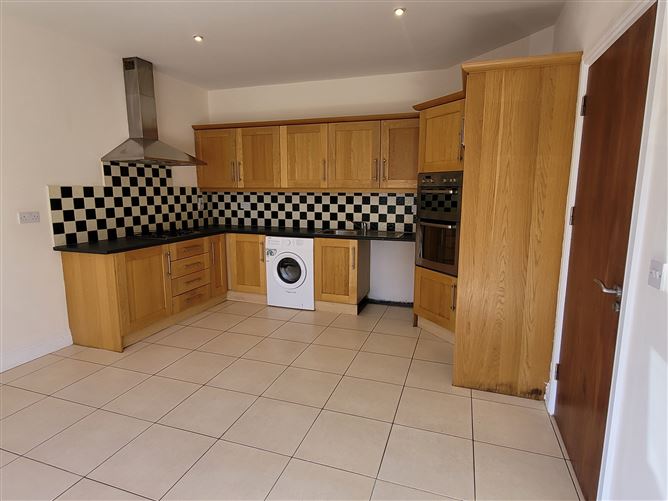 8 The Mews, Ayrefield, Kilkenny.