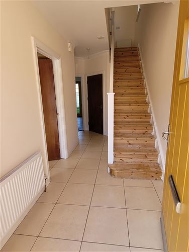 8 The Mews, Ayrefield, Kilkenny.