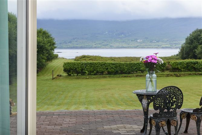 Luxury Sea View Apartment,Dromore House, Templenoe