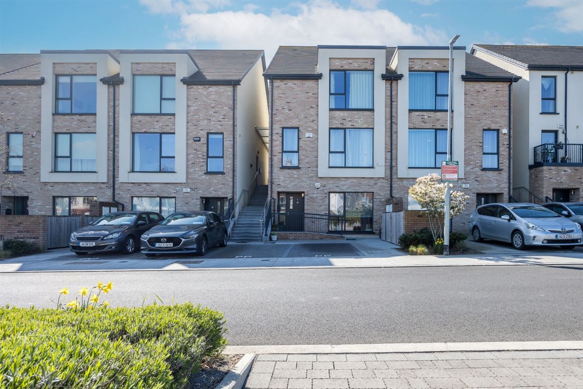 35 The Grove, St.Marnocks Bay, Portmarnock, County Dublin