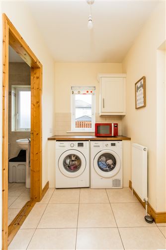 25 Castle Manor, Racecourse Road, Roscommon