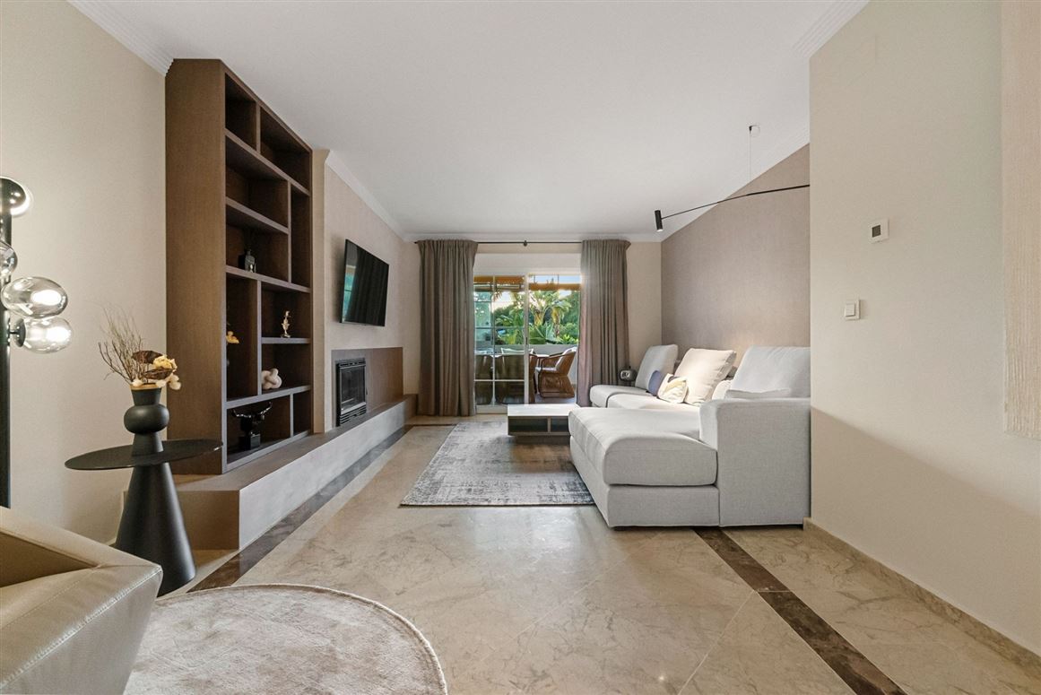 {name:Malaga, codeiso:MA}, Marbella, Marbella Golden Mile, Balcones de Puente Romano, Spain - COSTA-01178P