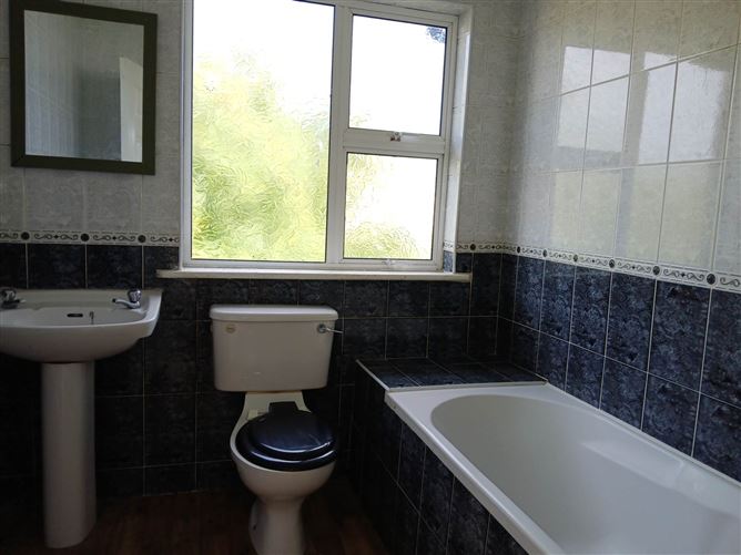 56 Willow Park Road, Athlone, County Westmeath