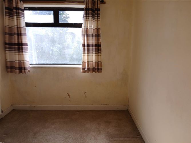 56 Willow Park Road, Athlone, County Westmeath