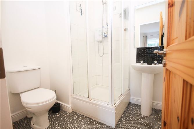 64 Beechdale Court, Ballycullen, Dublin 24