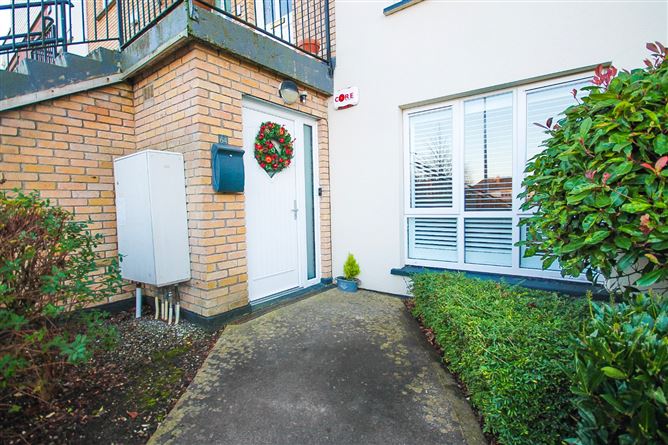 64 Beechdale Court, Ballycullen, Dublin 24