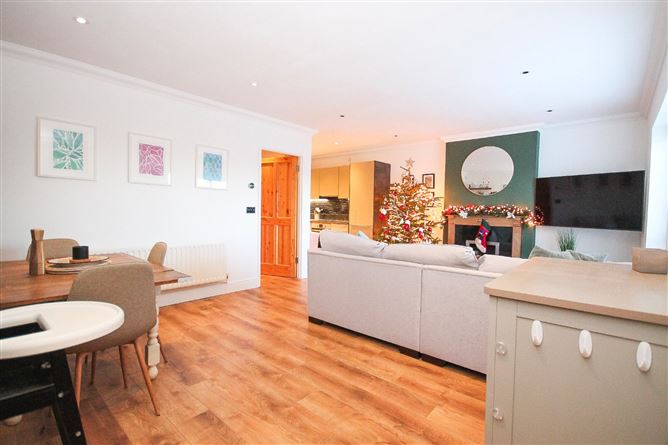 64 Beechdale Court, Ballycullen, Dublin 24