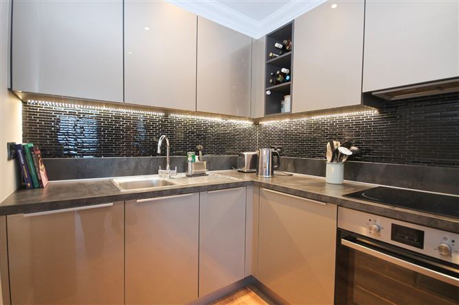 64 Beechdale Court, Ballycullen, Dublin 24