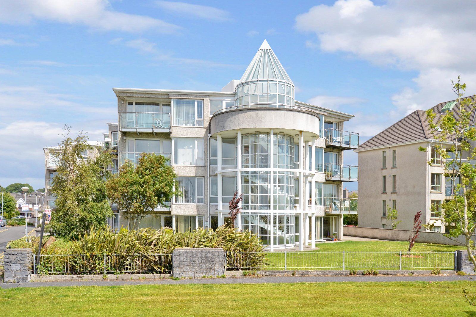Photo 1 of 21 — 6 Arasain Na Mara, Grattan Road, Salthill, Galway City
