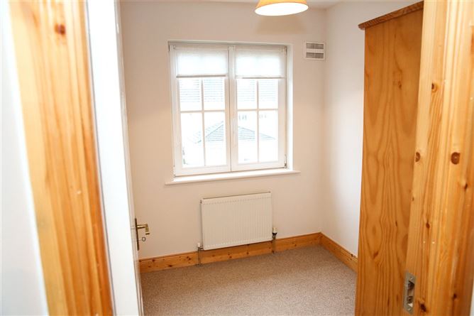 8 Seville Lawns, Margaretsfields, Callan Road, Kilkenny