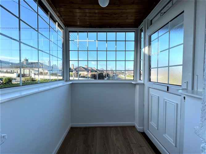 2 Ardagh Crescent, Blackrock, Co. Dublin DNG Rock Road 4635650 MyHome.ie Residential