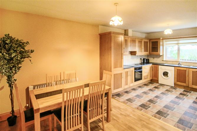 11 Cluain Ard, Carrick-On-Shannon, Co. Leitrim