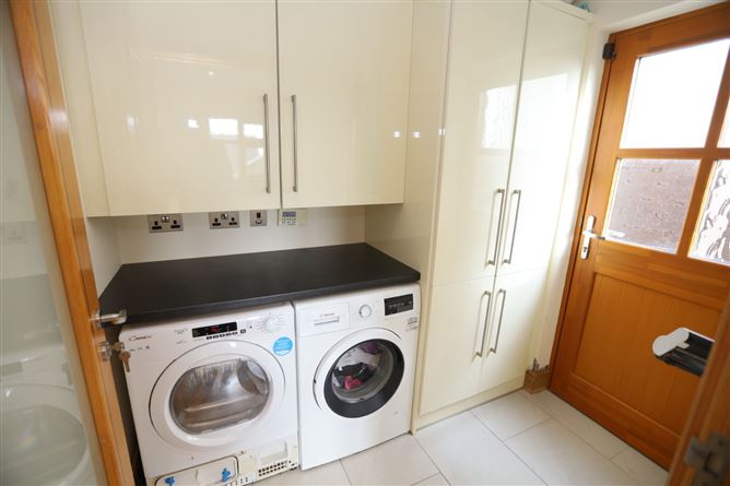 16 Ard Aoibhinn, Innishannon, Cork