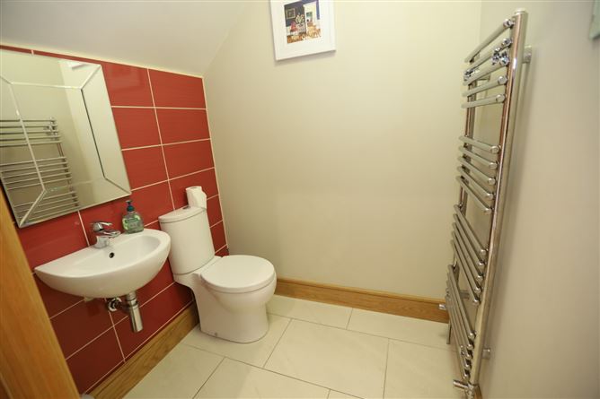 16 Ard Aoibhinn, Innishannon, Cork