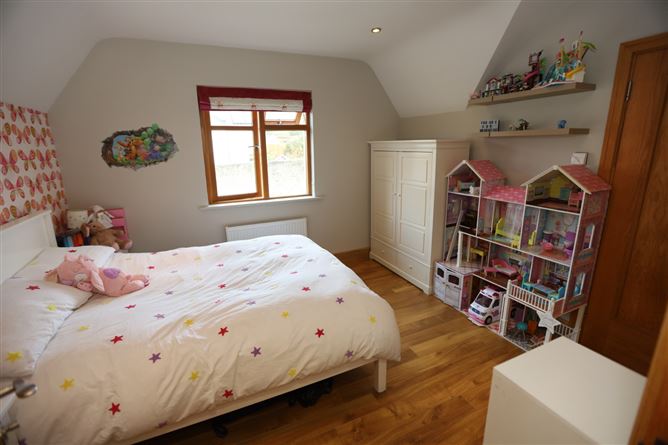 16 Ard Aoibhinn, Innishannon, Cork