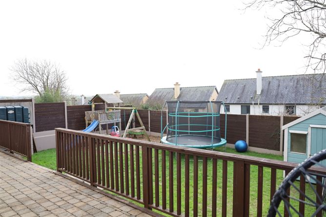 16 Ard Aoibhinn, Innishannon, Cork