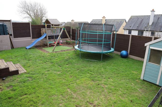 16 Ard Aoibhinn, Innishannon, Cork