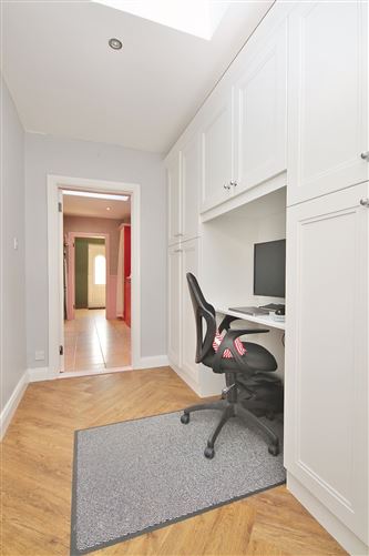 12 Redwood Heights, Kilnamanagh, Dublin 24