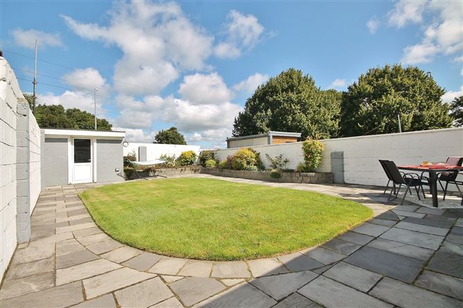 12 Redwood Heights, Kilnamanagh, Dublin 24