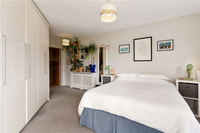 67 Southmede, Dundrum, Dublin 16