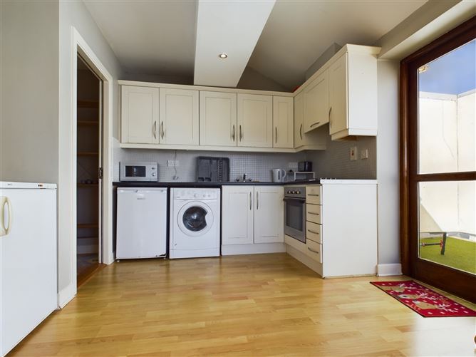 Apt. 10, Penrose House, Penrose Lane, Waterford