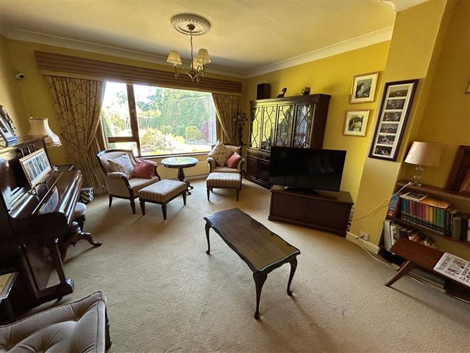 Countess Road, Killarney, Co. Kerry