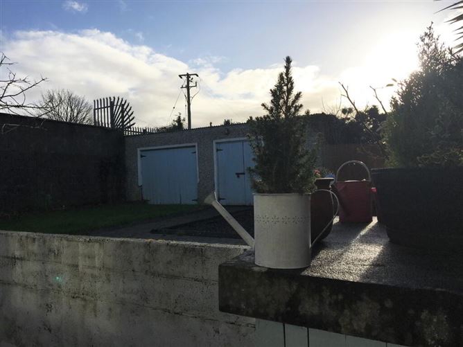 1 Pinewood Avenue, Hillview, Waterford