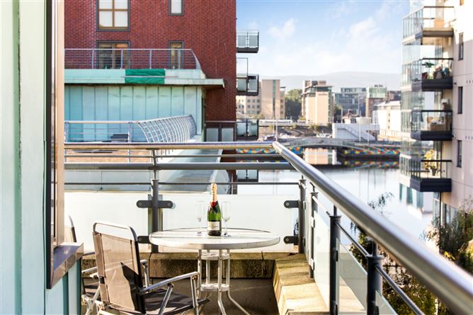 120 Longboat Quay South, Grand Canal Dock, Dublin 2