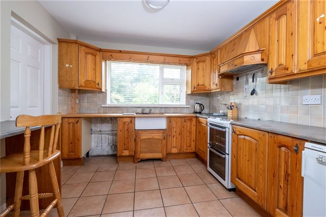 3 Caheronaun Park, Loughrea, Co. Galway