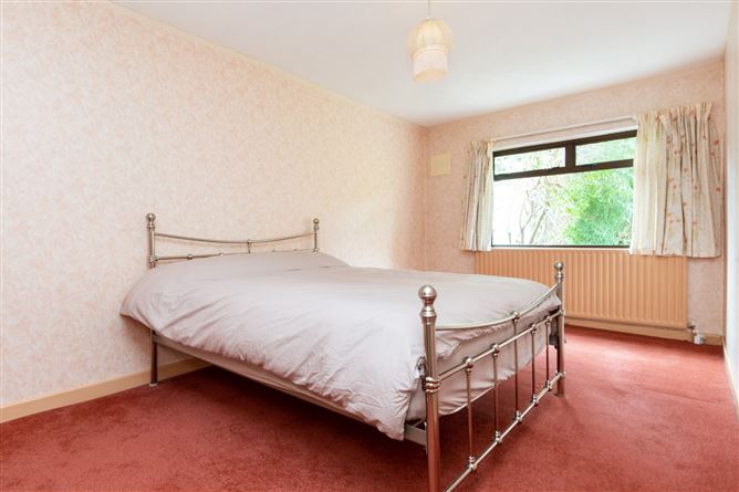 30 Idrone Park, Knocklyon, Dublin 16