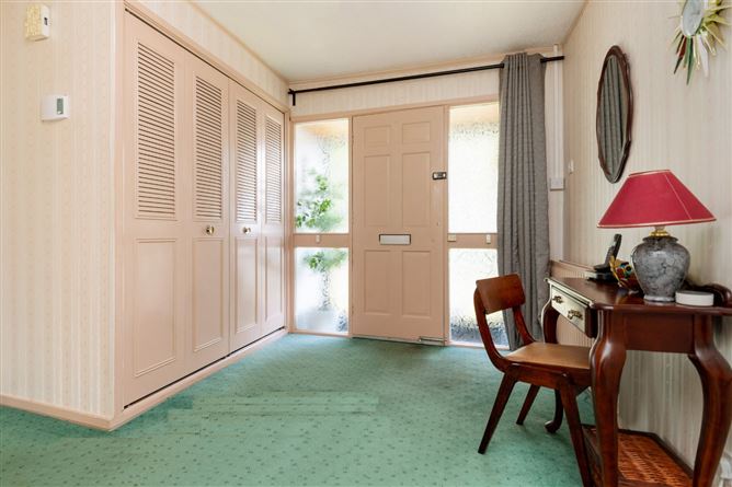 30 Idrone Park, Knocklyon, Dublin 16
