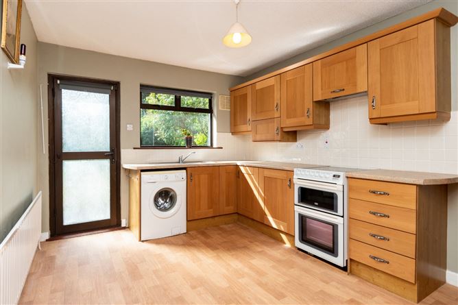 30 Idrone Park, Knocklyon, Dublin 16