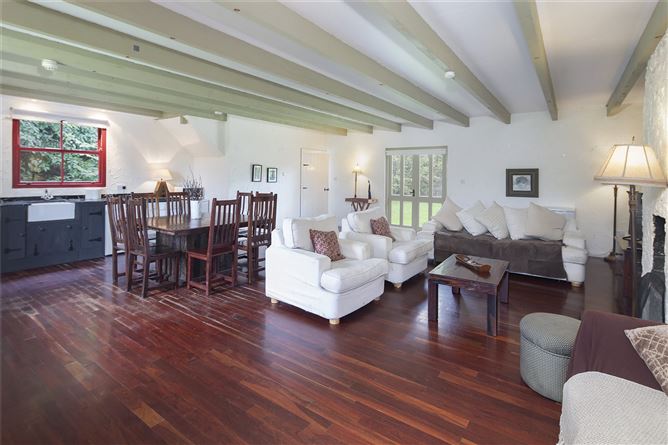 Sarah's Cottage, Barnabrow Village, Barnabrow, Midleton, Co. Cork