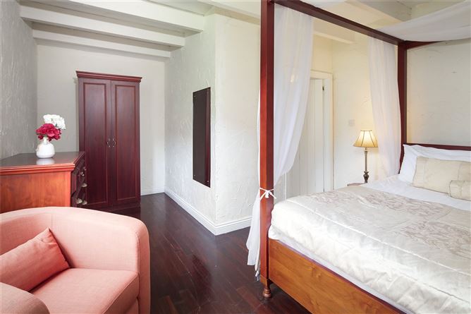 Sarah's Cottage, Barnabrow Village, Barnabrow, Midleton, Co. Cork