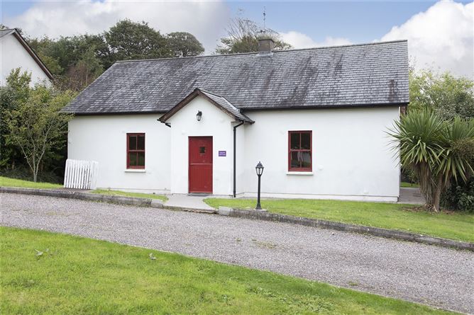 Sarah's Cottage, Barnabrow Village, Barnabrow, Midleton, Co. Cork