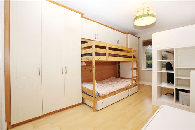 32 Segrave, The Links, Portmarnock,   County Dublin