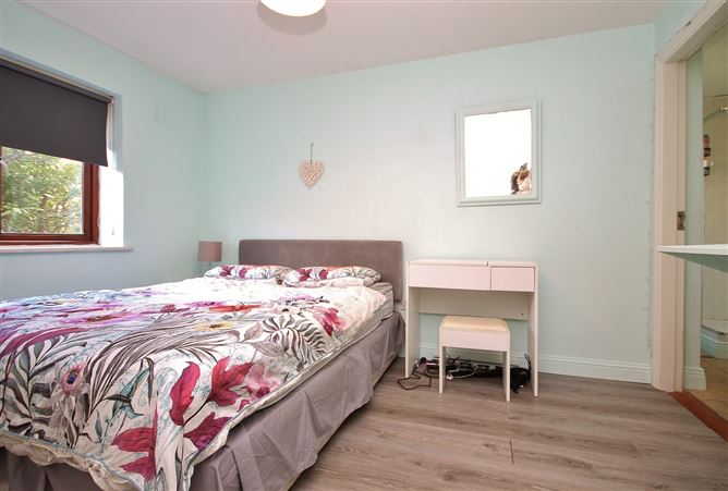 1 Hunters Hall, Hunters Wood, Ballycullen