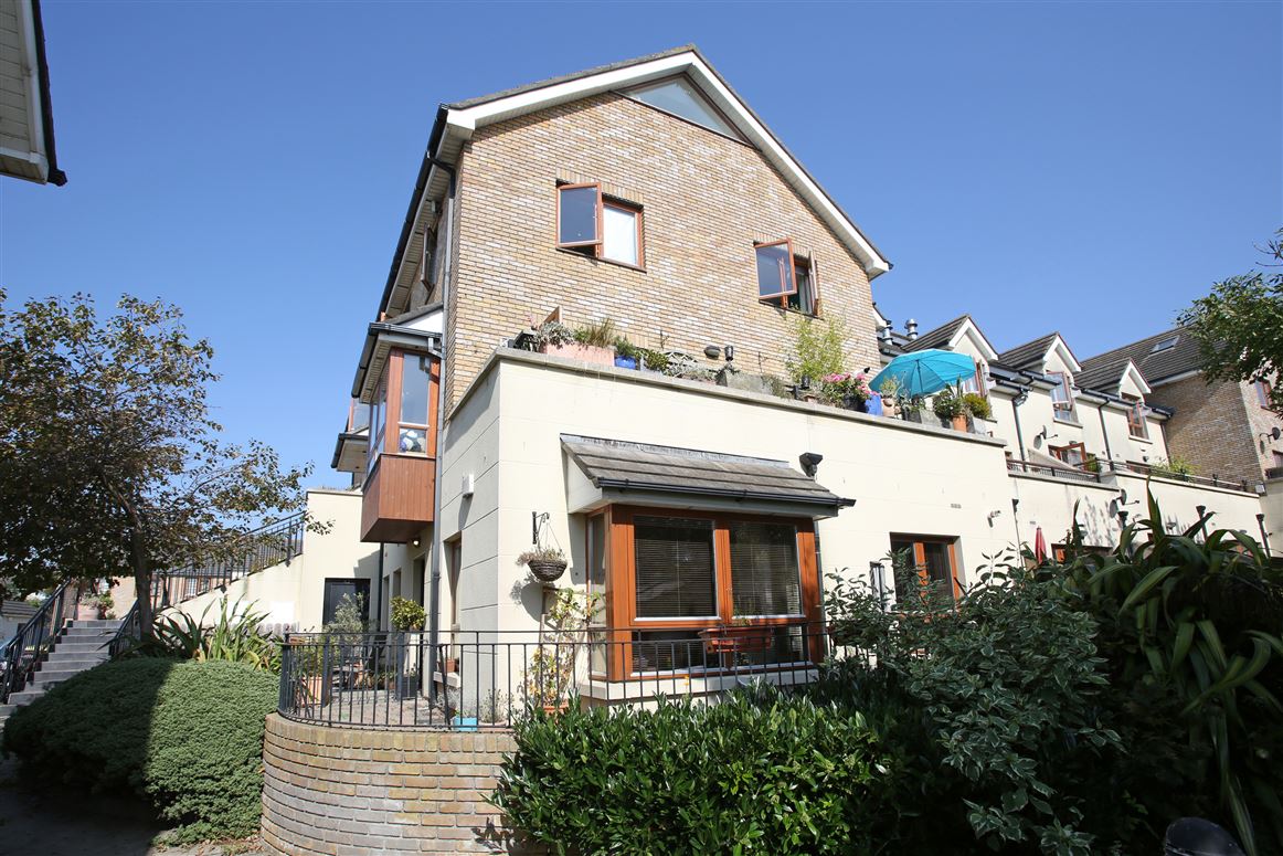 43 Oak Hall, The Hill, Malahide, County Dublin