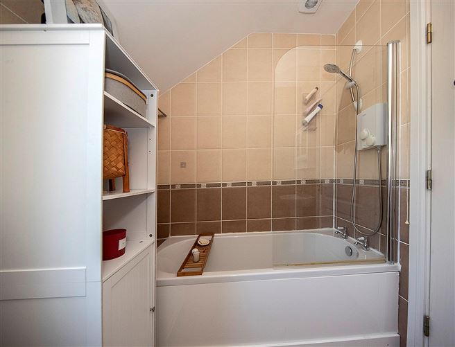 4 An Rosan, Ballinroad, Dungarvan, Co. Waterford