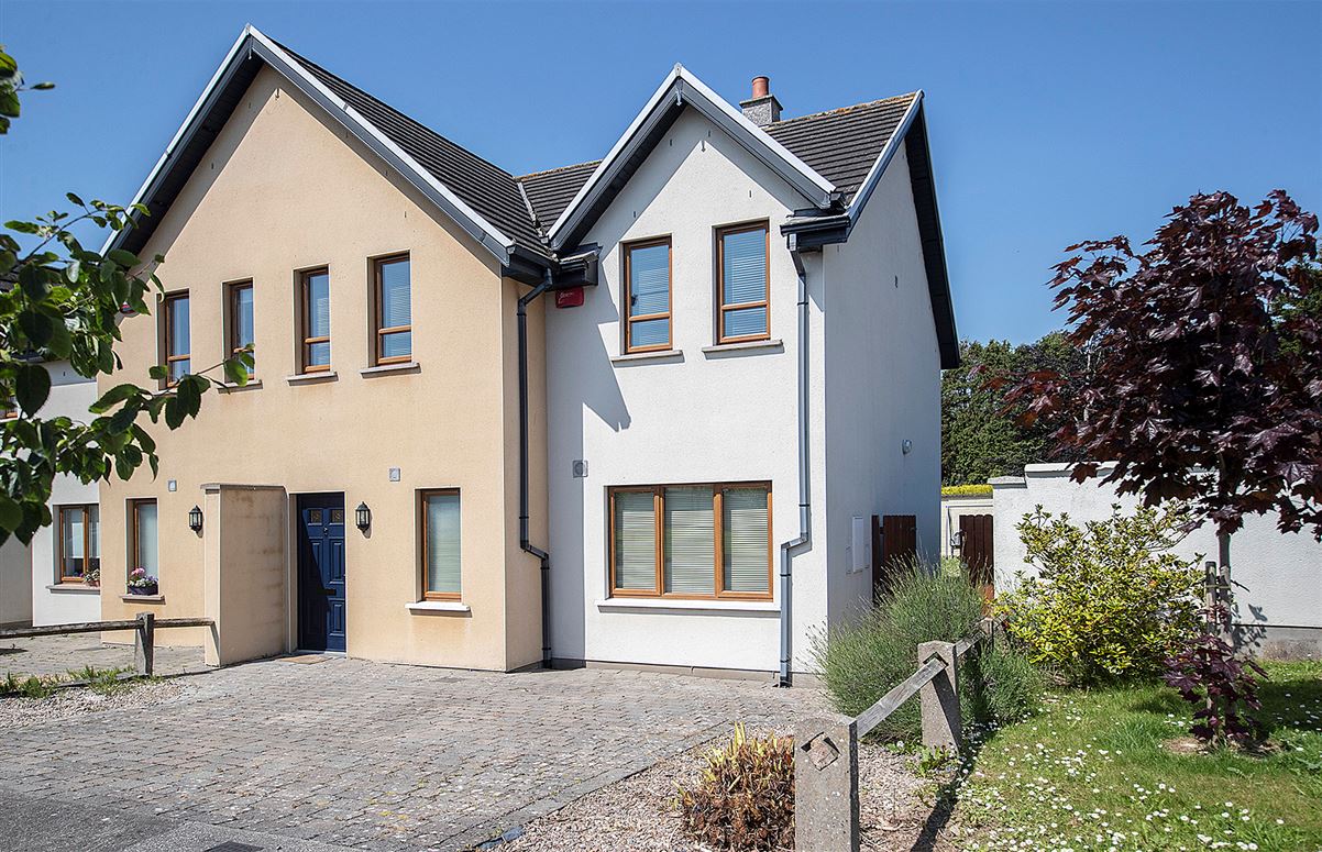 4 An Rosan, Ballinroad, Dungarvan, Co. Waterford