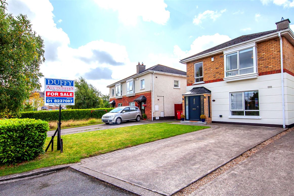2 Riverwood Copse, Castleknock, Dublin 15