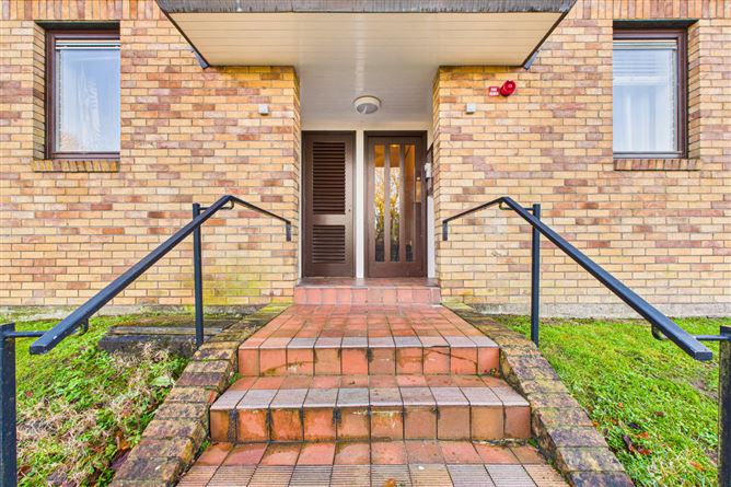 2 Newtown Woods, Newtown Road, Waterford City, Co. Waterford