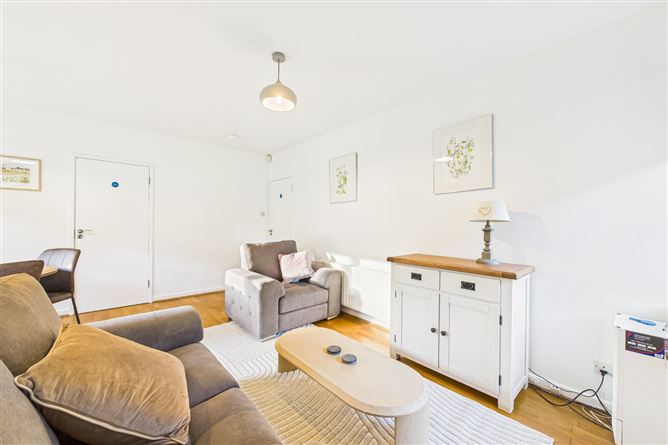 2 Newtown Woods, Newtown Road, Waterford City, Co. Waterford