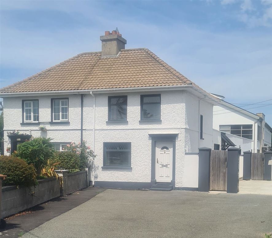 925 Moorefield Crescent, Newbridge, Co. Kildare