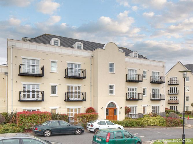 9 The Fairways, Seabrook Manor, Portmarnock, Co. Dublin