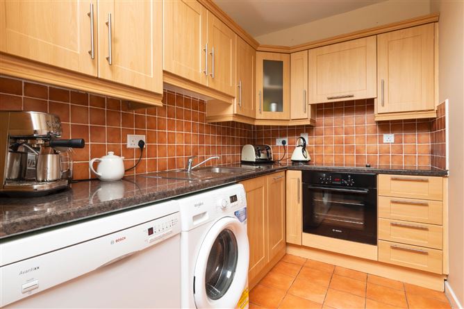 28 Oak Apple Green, Rathgar, Dublin 6