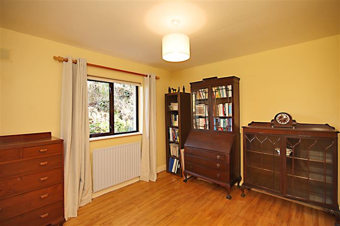 1A Thormanby Woods, Howth,   County Dublin