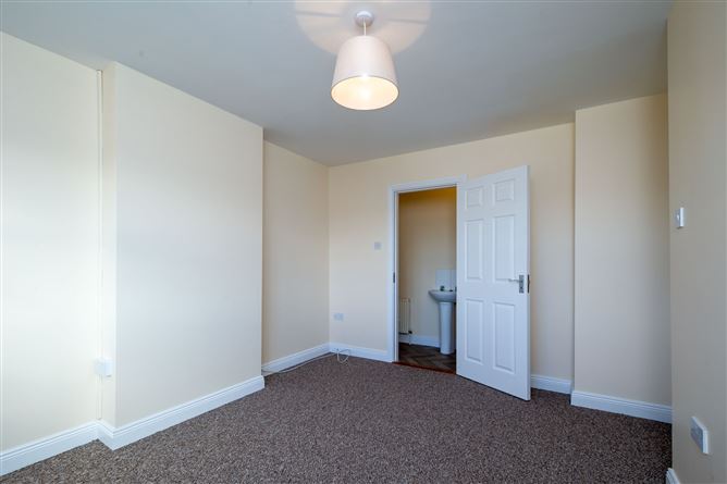 21 The Hamptons, Ard Cashel, Watergrasshill, Co. Cork