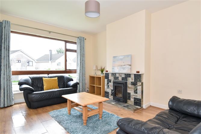 8 Cherry Park, Newcastle, Galway